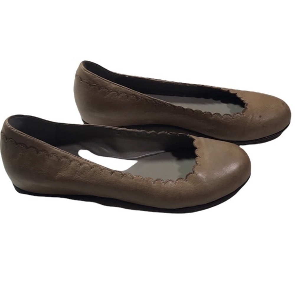 Eileen Fisher Leather Scallop Detail Flats